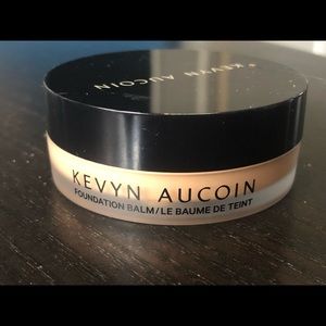 Kevyn Aucoin Foundation Balm